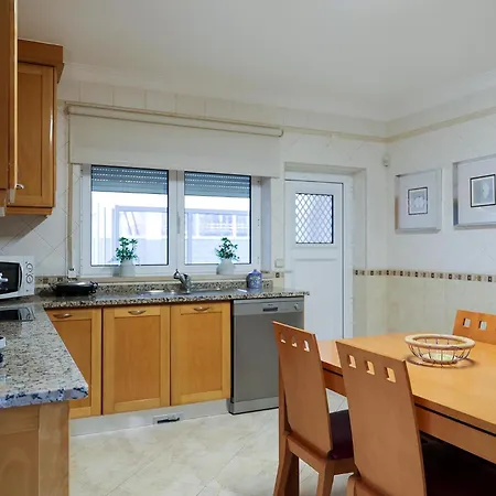 Casa D'adelia Nazaré